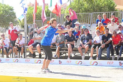 Filip Vedral is an active hockey player, but wins titles in petanque