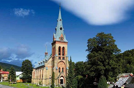 Horní Maršov – kostel Nanebevzetí Panny Marie